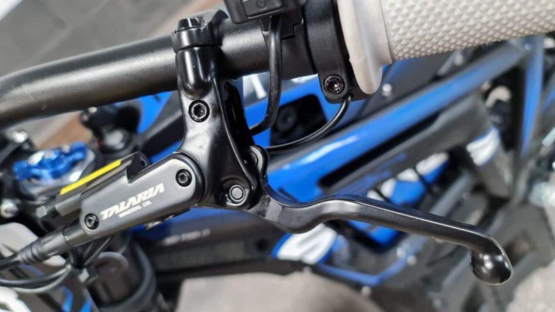 7-moto-electrique-talaria-sting-4000