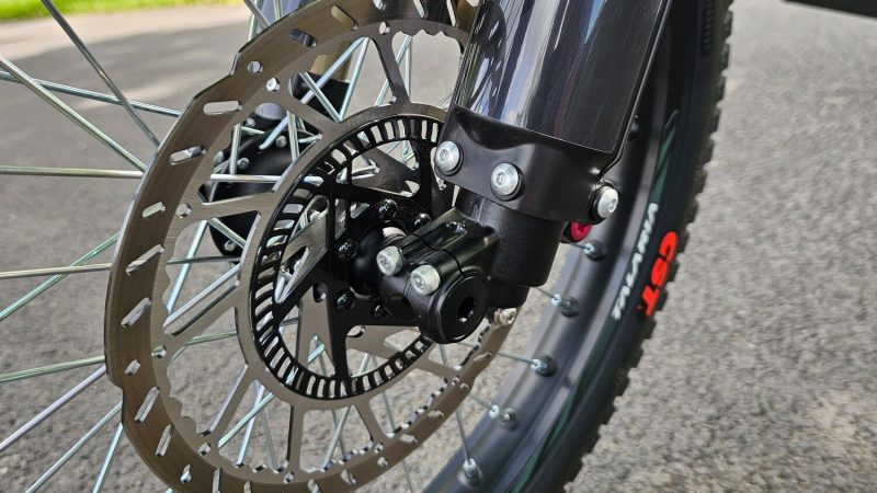 moto-electrique-sting-4000-abs-ABS